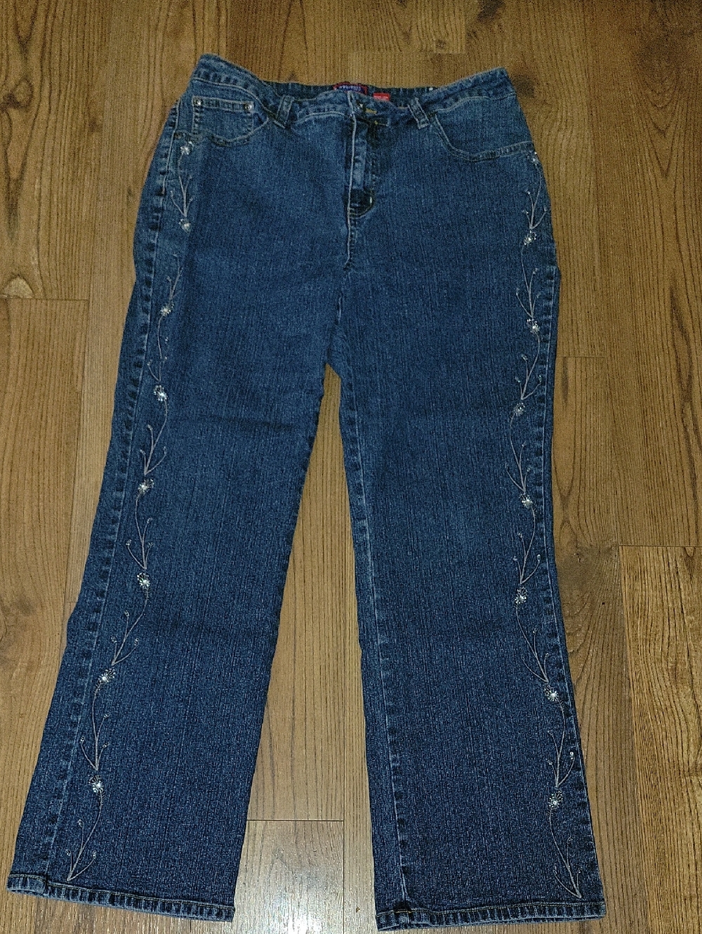 Westpointe Embroidered & Beaded Straight-Leg Jeans in Medium Dark Blue
